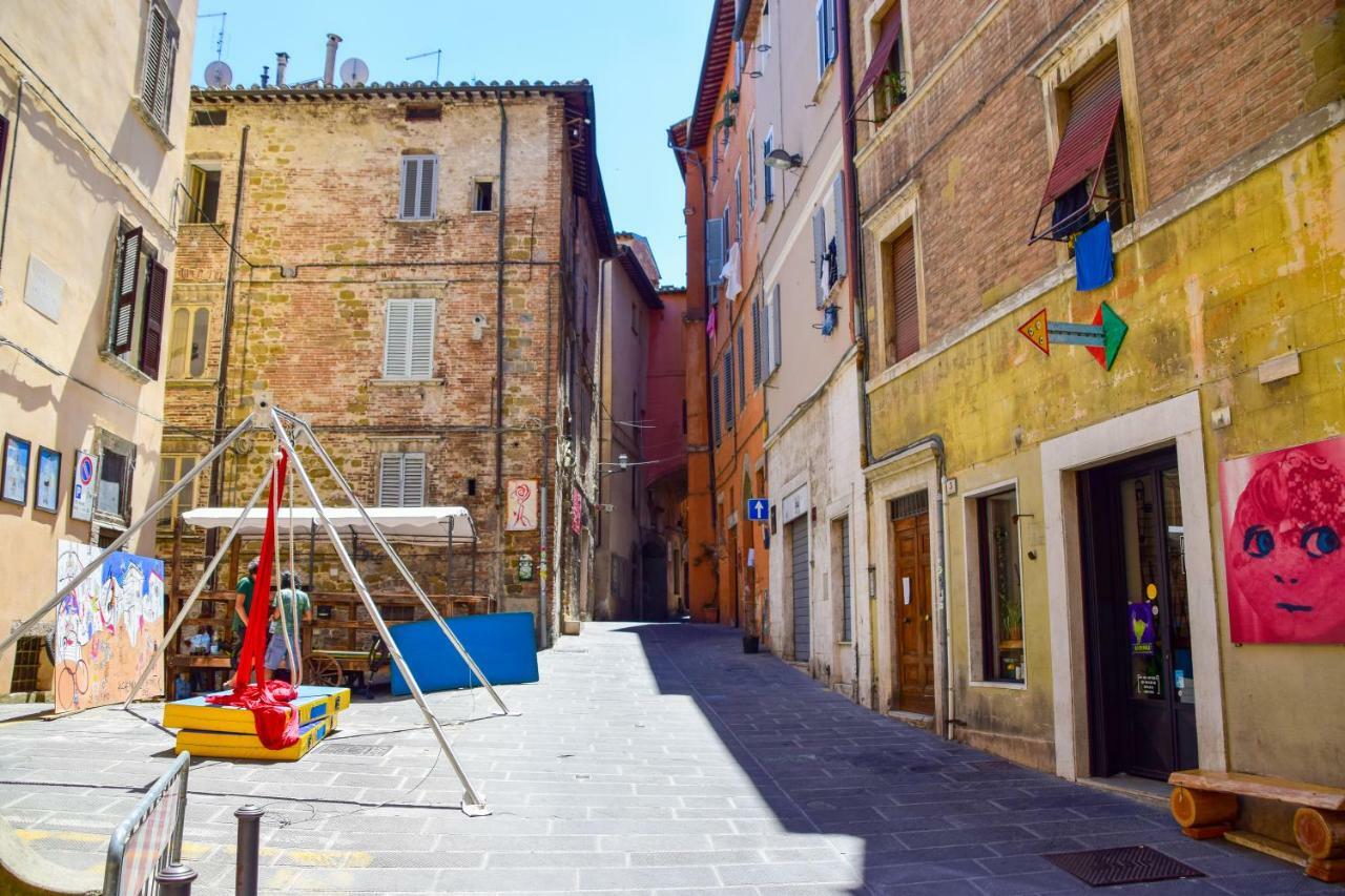 In Centro Da Piero - Appartamento In Via Della Viola Perugia Exterior foto
