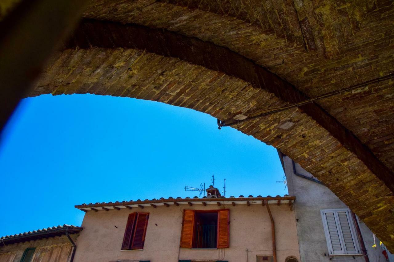 In Centro Da Piero - Appartamento In Via Della Viola Perugia Exterior foto