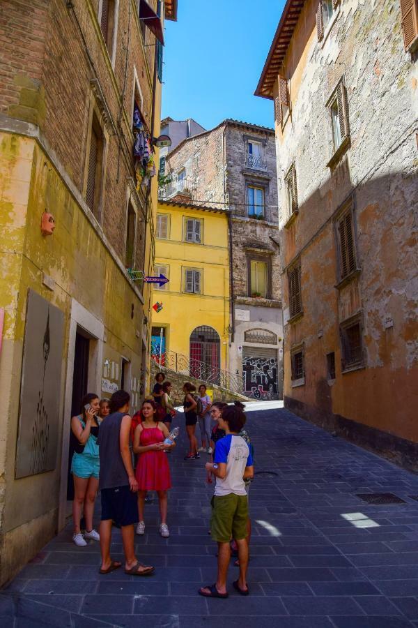 In Centro Da Piero - Appartamento In Via Della Viola Perugia Exterior foto