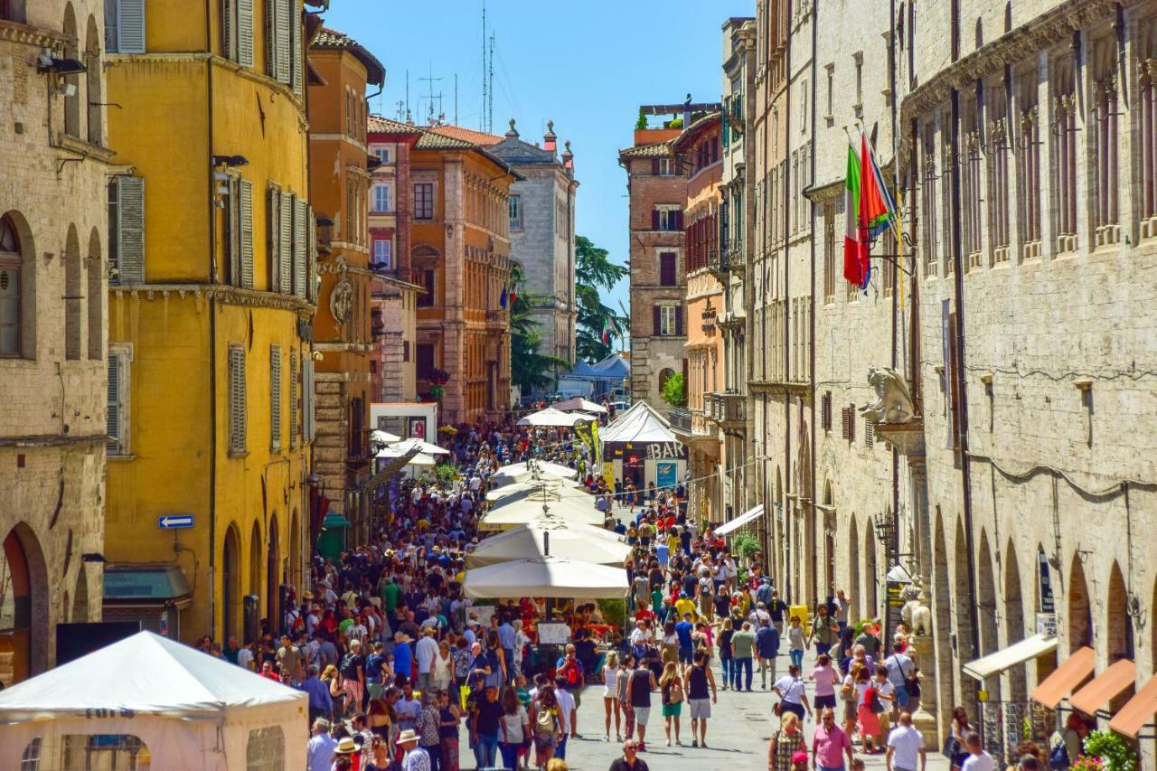 In Centro Da Piero - Appartamento In Via Della Viola Perugia Exterior foto