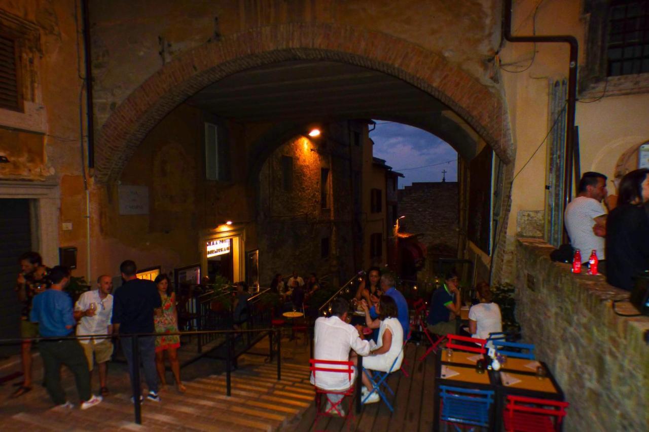 In Centro Da Piero - Appartamento In Via Della Viola Perugia Exterior foto